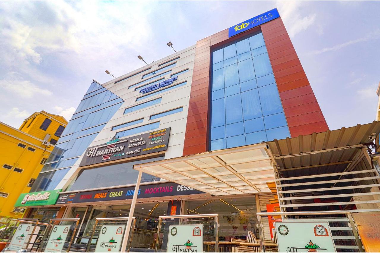 Fabhotel Aamantran & Banquet Halls - Nr Rtc X Roads Metro Station Hyderabad Exterior foto